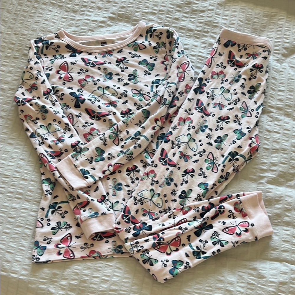 Butterfly Print Girl’s Pajamas